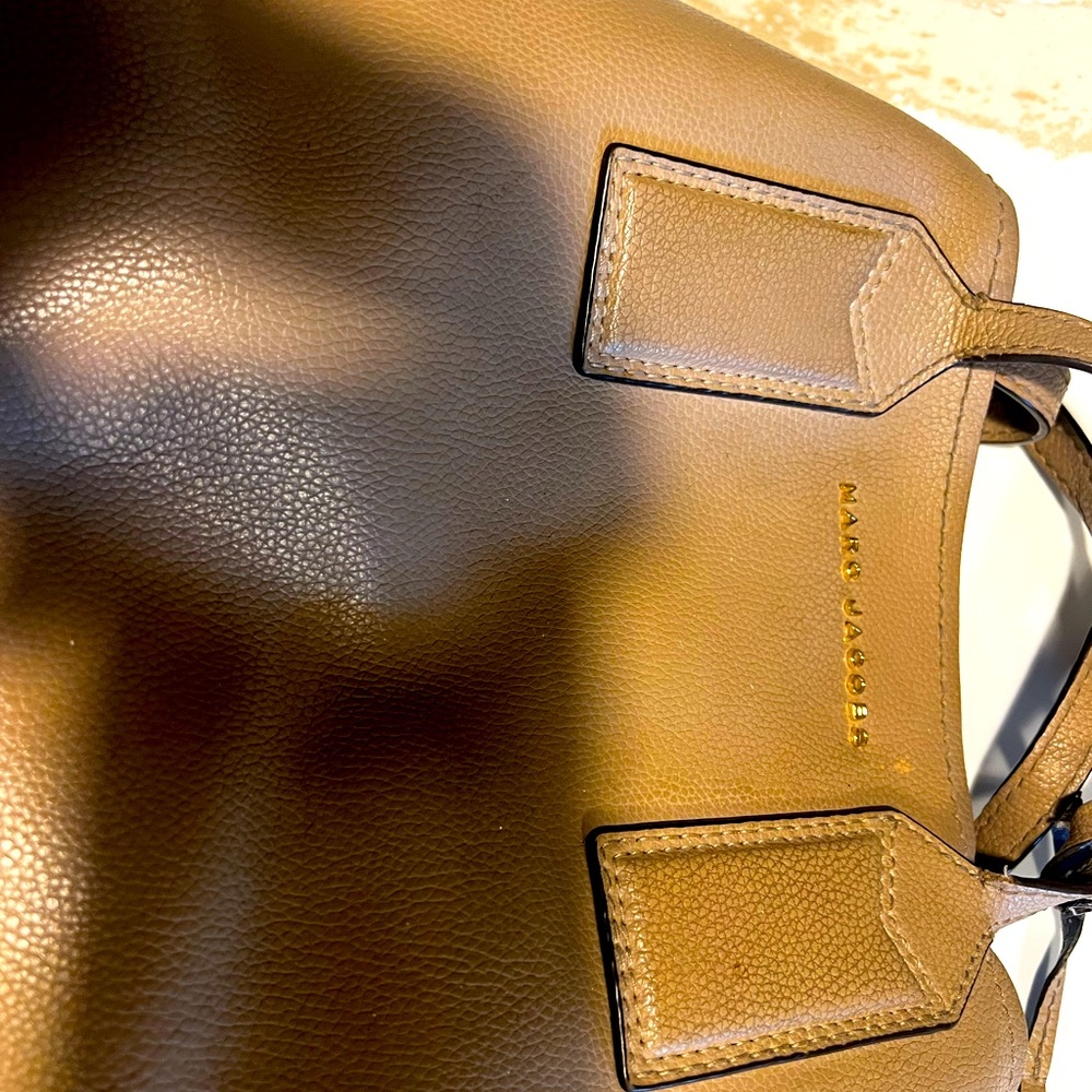 Marc Jacobs leather carry all.